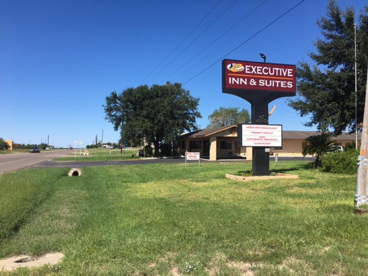 Hebbronville Executive Inn Exterior foto