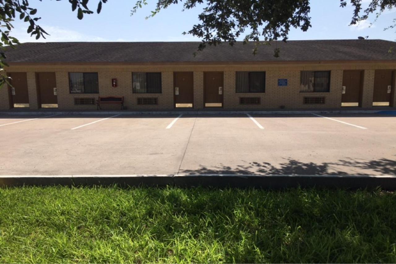 Hebbronville Executive Inn Exterior foto